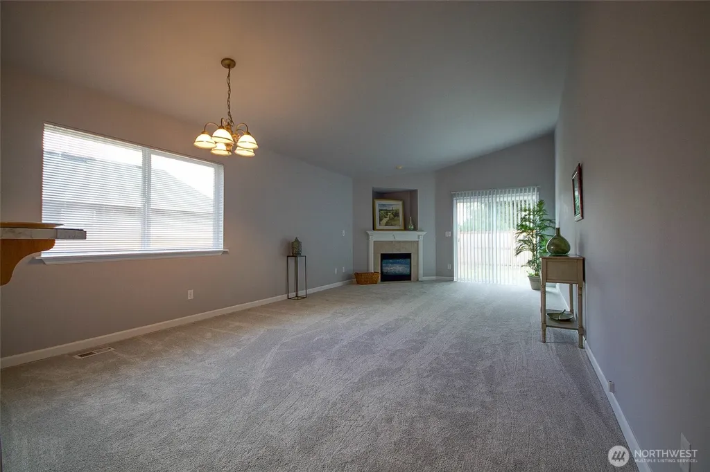 15207 Carter Loop SE Yelm WA 98597