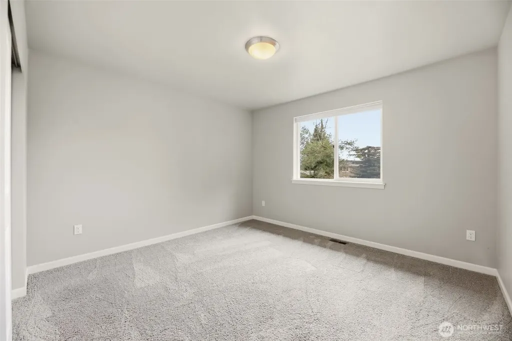 183 Rainier Lane Port Ludlow WA 98365