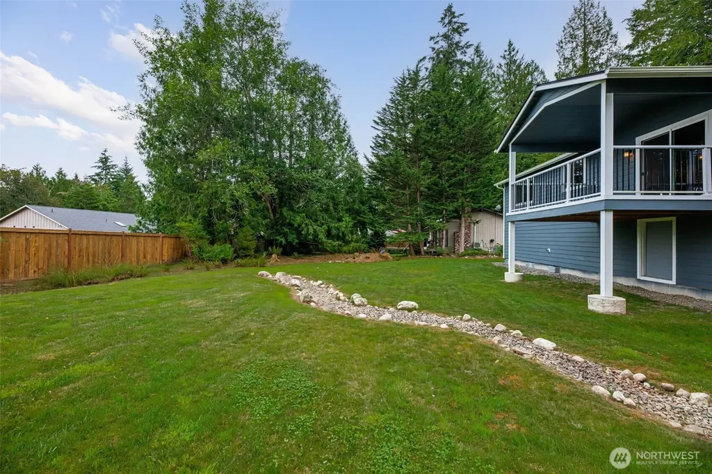 183 Rainier Lane Port Ludlow WA 98365