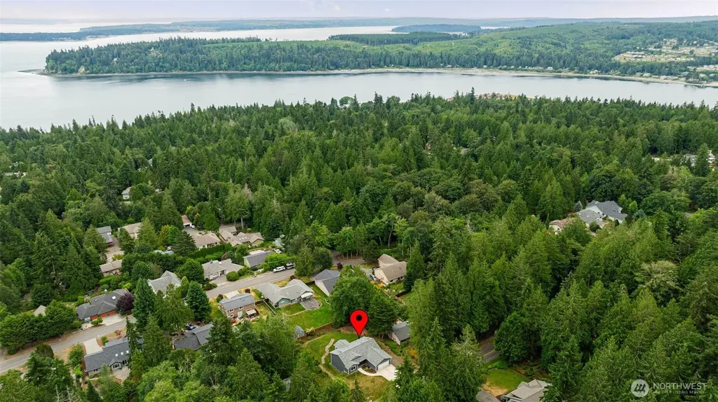 183 Rainier Lane Port Ludlow WA 98365