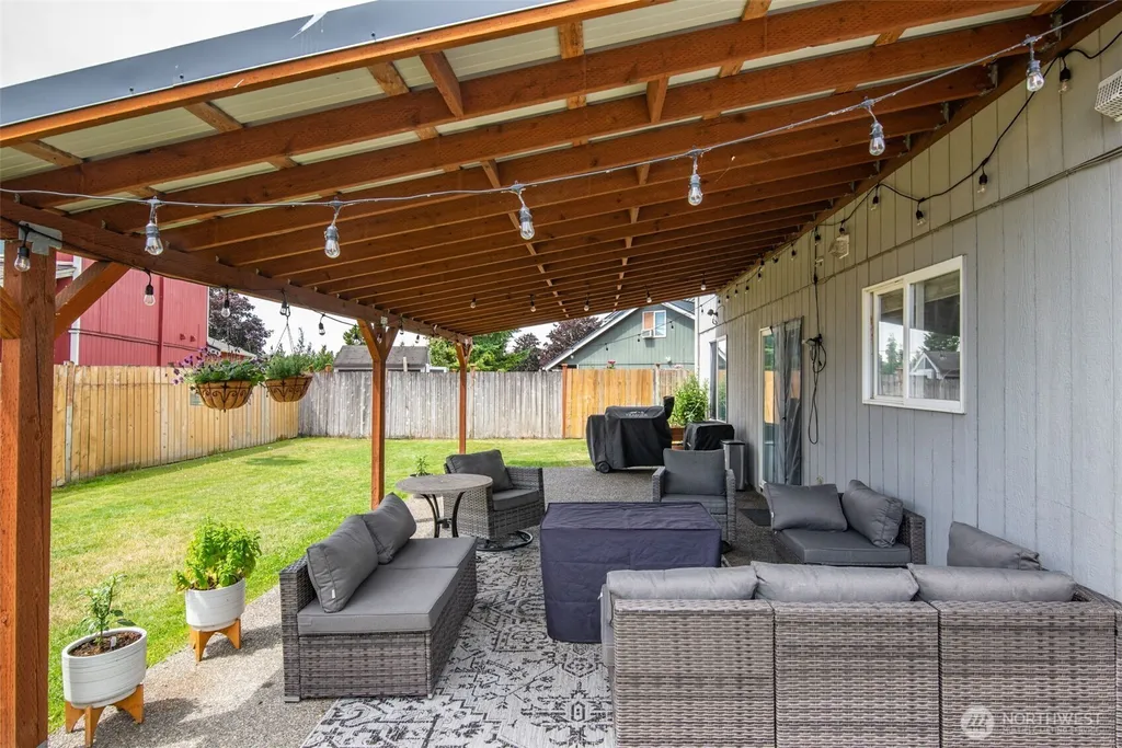 1104 201st Street E Spanaway WA 98387