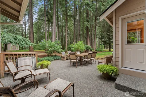 29315 204th Place SE Kent WA 98042