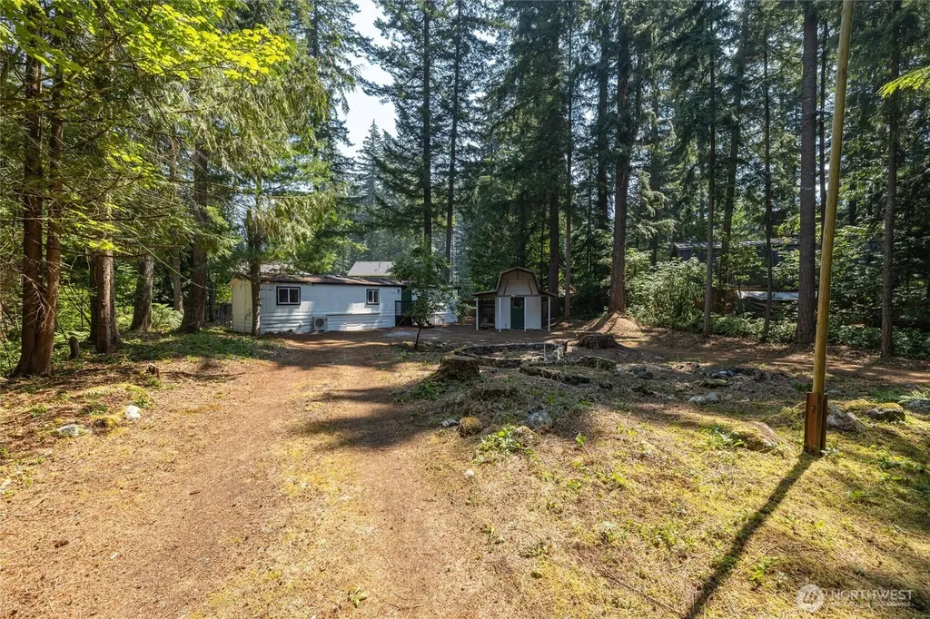 2391 Blackbird Valley Lane Maple Falls WA 98266