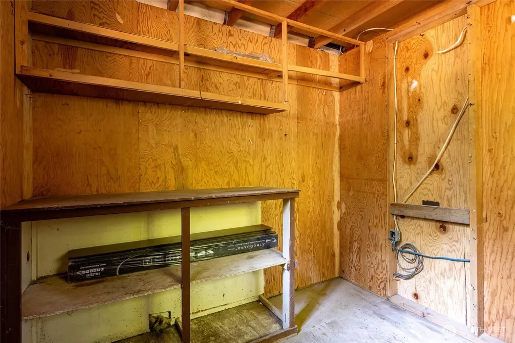 2391 Blackbird Valley Lane Maple Falls WA 98266
