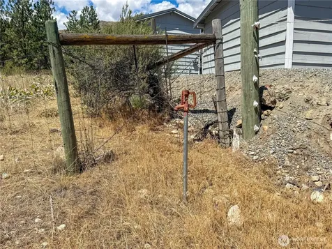 113 Crumbacher Road Tonasket WA 98855