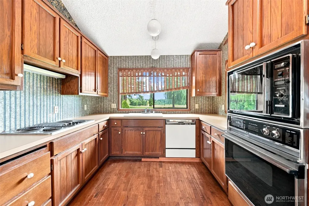 830 236th Street NW Stanwood WA 98292