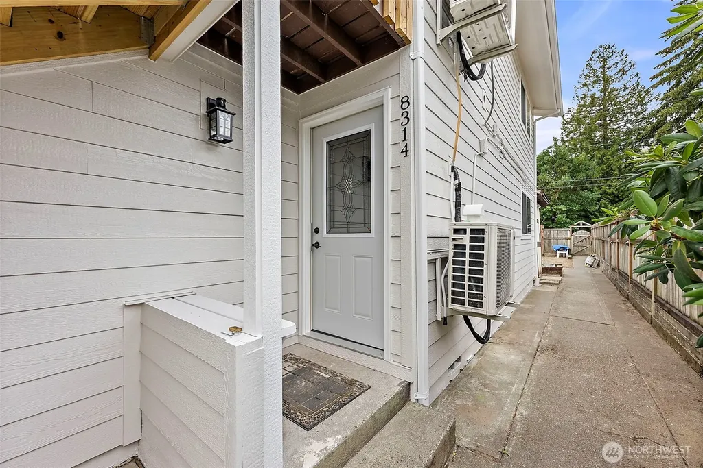 8314 S Park Avenue Tacoma WA 98408