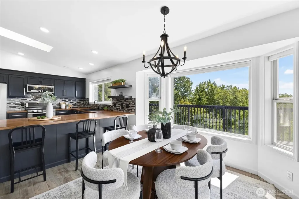 4353 Gooding Avenue Bellingham WA 98226