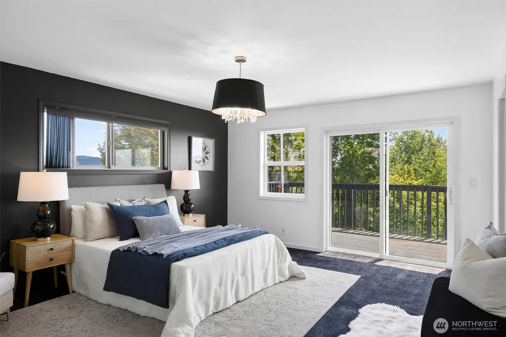 4353 Gooding Avenue Bellingham WA 98226