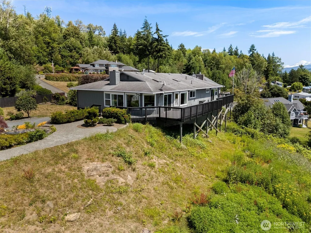 4353 Gooding Avenue Bellingham WA 98226