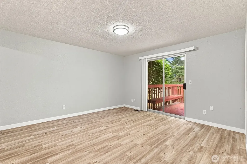 1921 SW 307th Street Federal Way WA 98023