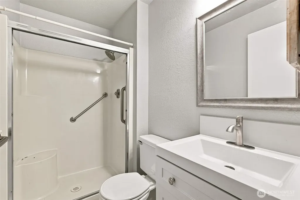 1921 SW 307th Street Federal Way WA 98023