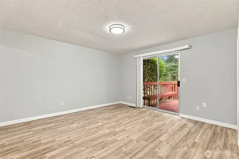 1921 SW 307th Street Federal Way WA 98023