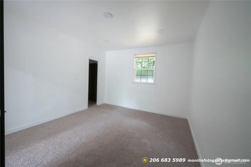 8415 110th Street Ct E Puyallup WA 98373