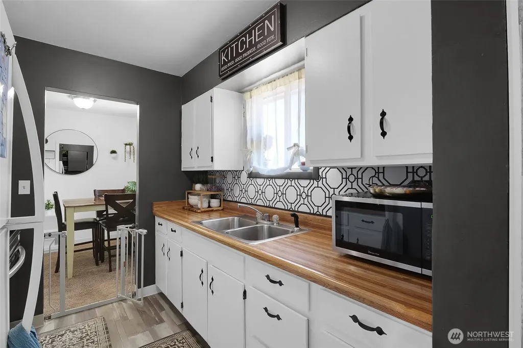 1232 Arlington Drive Moses Lake WA 98837
