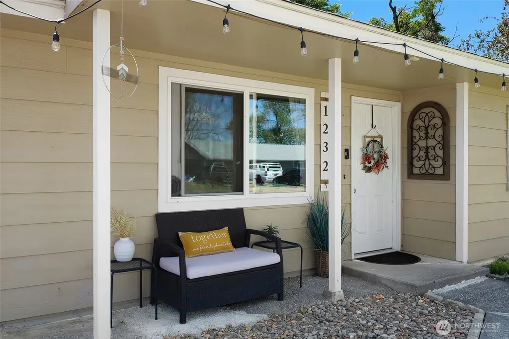 1232 Arlington Drive Moses Lake WA 98837