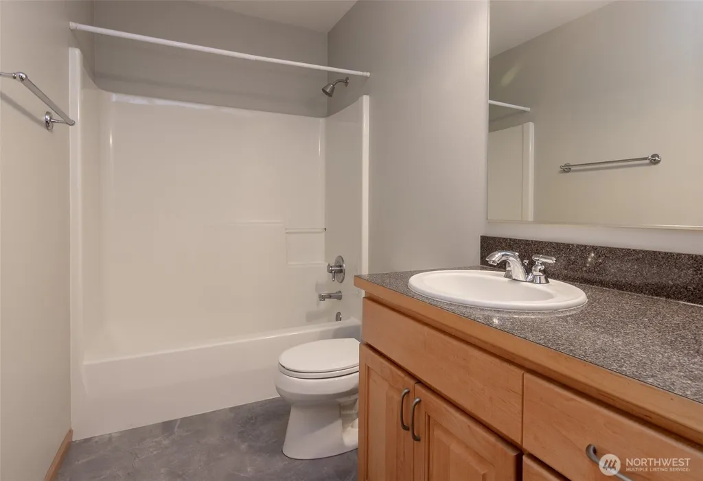 11 River Ridge Loop Bellingham WA 98229