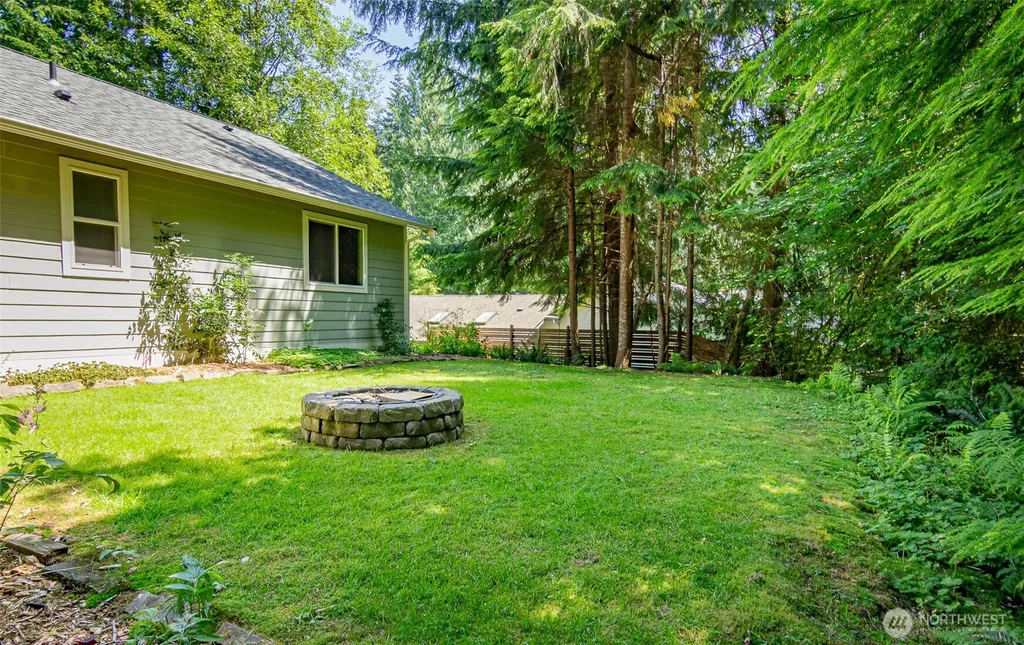 11 River Ridge Loop Bellingham WA 98229
