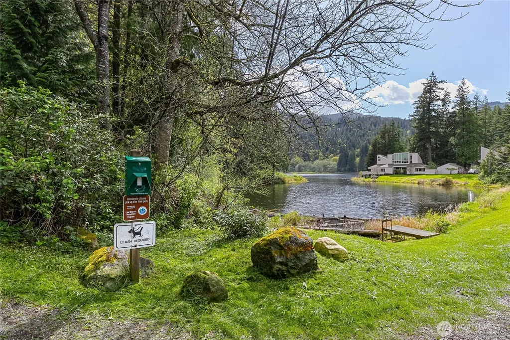 11 River Ridge Loop Bellingham WA 98229