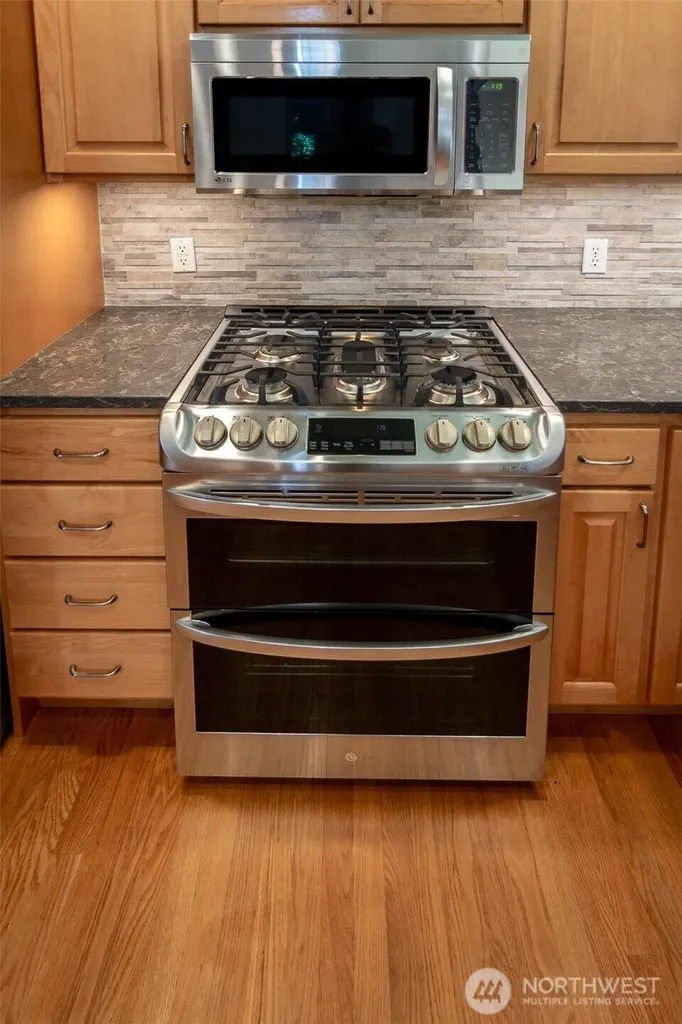 11 River Ridge Loop Bellingham WA 98229