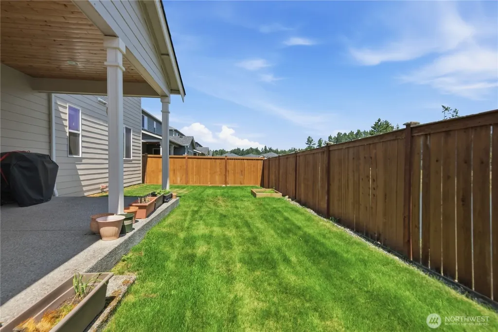 14019 63rd Avenue E Puyallup WA 98373