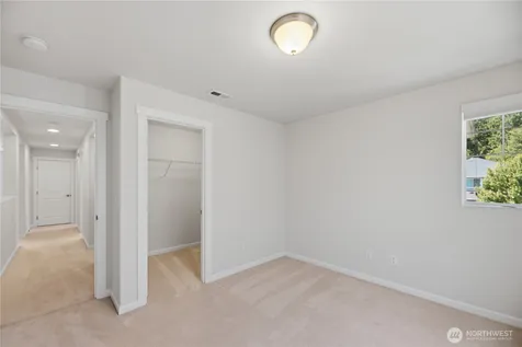 14019 63rd Avenue E Puyallup WA 98373