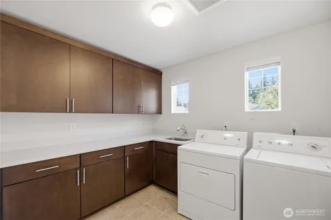 14019 63rd Avenue E Puyallup WA 98373