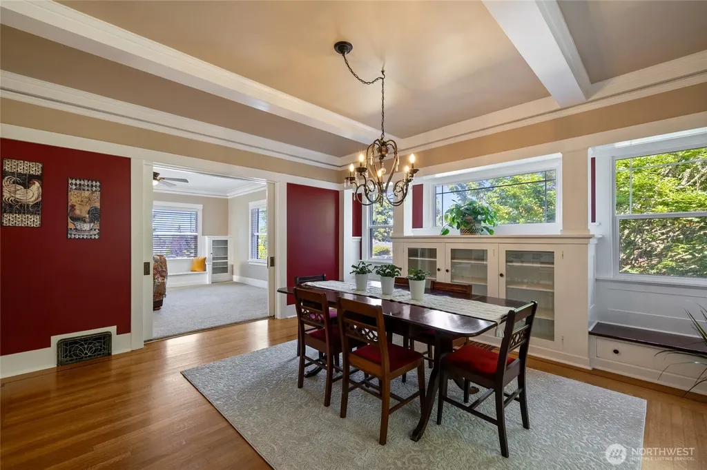 4704 N 39th Tacoma WA 98407