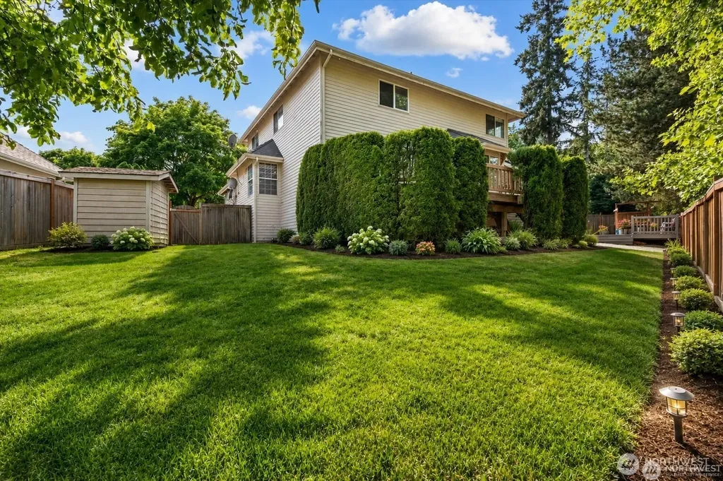 10618 176th Court NE Redmond WA 98052