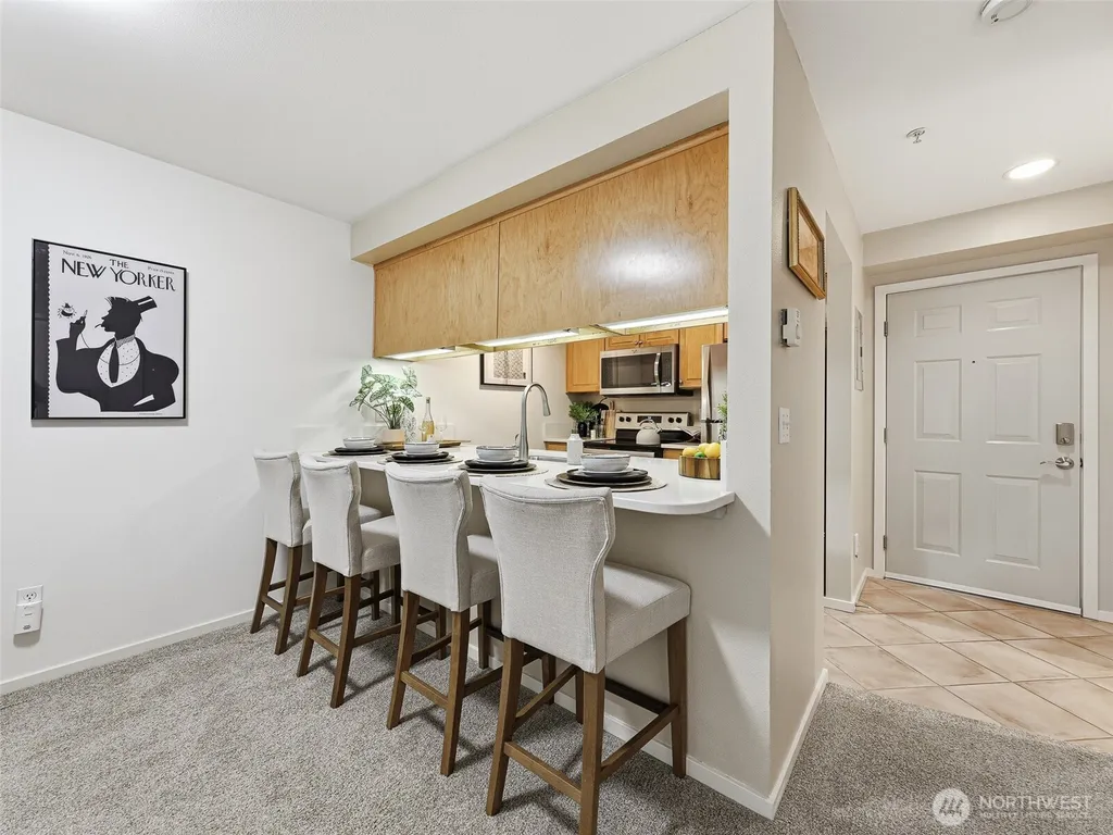 12345 Roosevelt Way NE Seattle WA 98125
