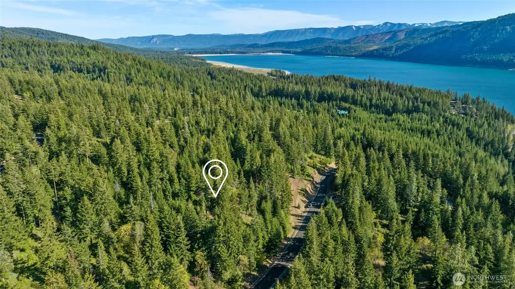 10 Newport Creek Loop Ronald WA 98940