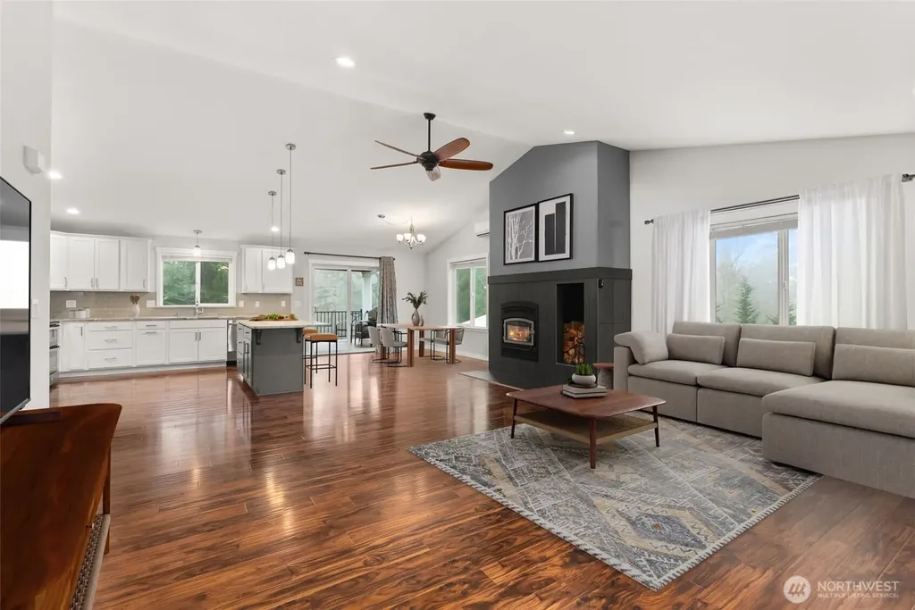 3115 Zenkner Valley Road SW Centralia WA 98531