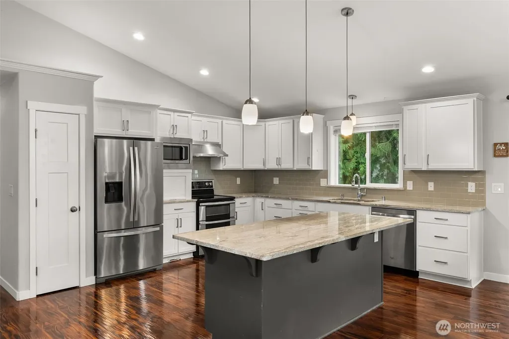 3115 Zenkner Valley Road SW Centralia WA 98531