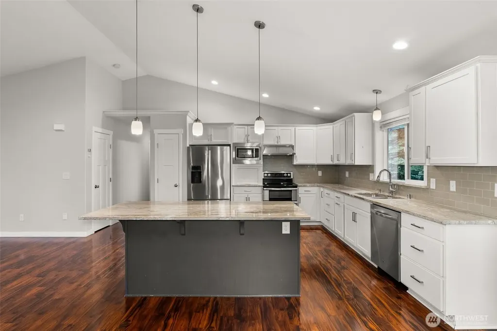 3115 Zenkner Valley Road SW Centralia WA 98531