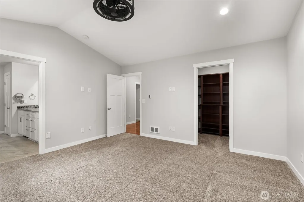 3115 Zenkner Valley Road SW Centralia WA 98531