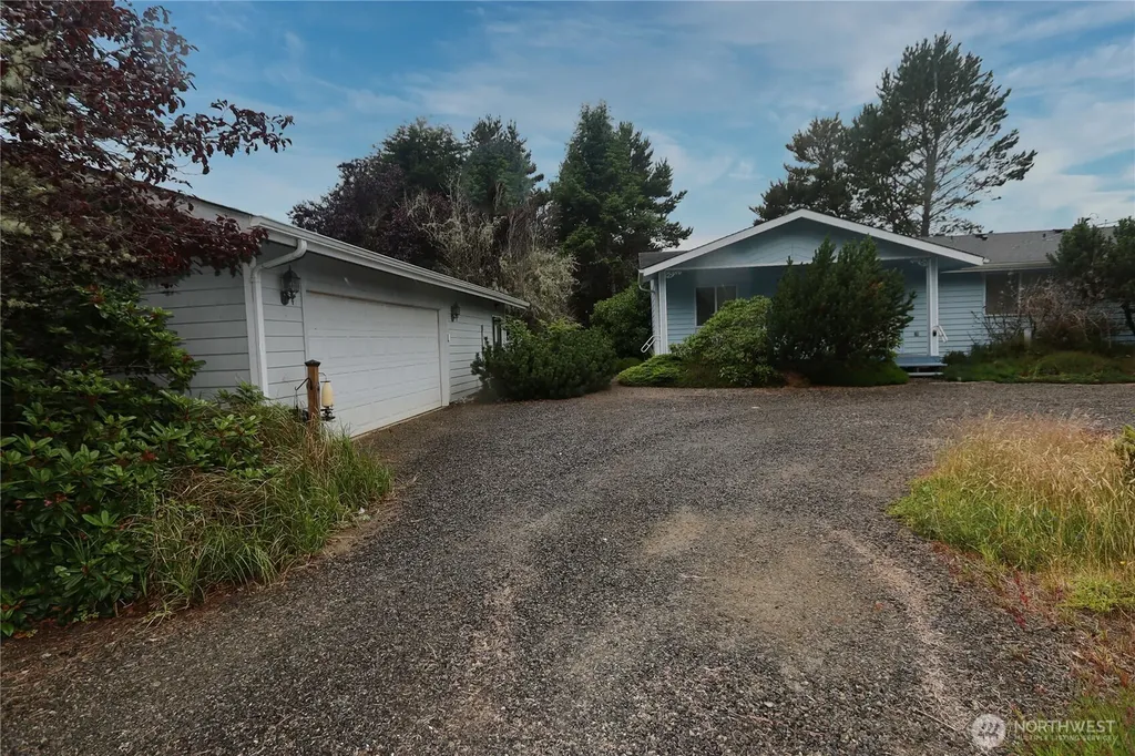 243 Octopus Avenue NE Ocean Shores WA 98569