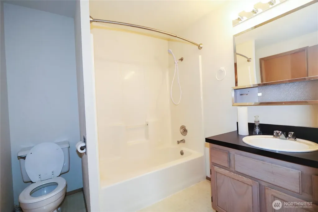 243 Octopus Avenue NE Ocean Shores WA 98569