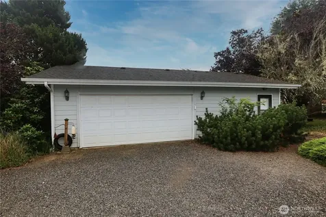 243 Octopus Avenue NE Ocean Shores WA 98569