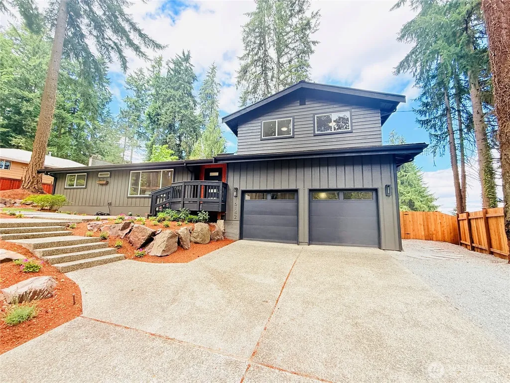 16142 SE 42 Place Bellevue WA 98006