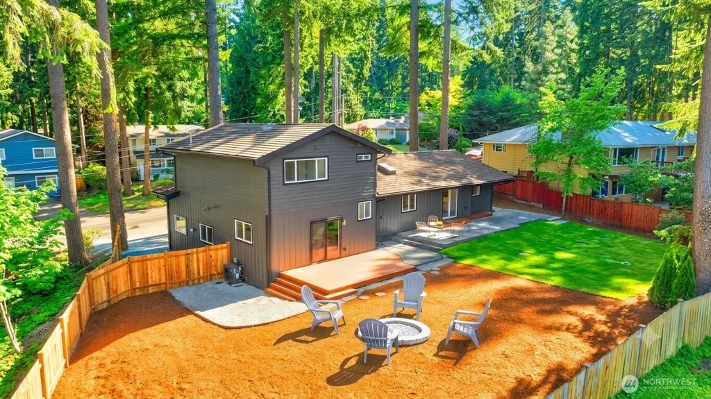 16142 SE 42 Place Bellevue WA 98006