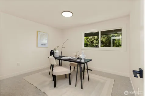 16142 SE 42 Place Bellevue WA 98006