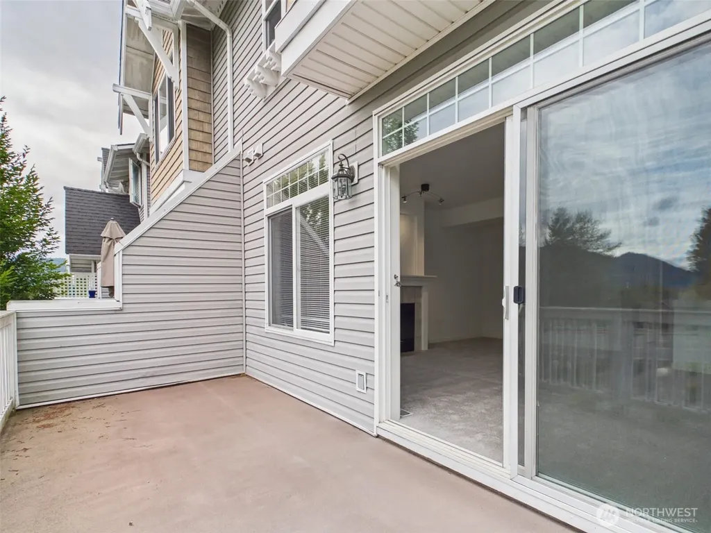 23120 SE Black Nugget Road Issaquah WA 98029