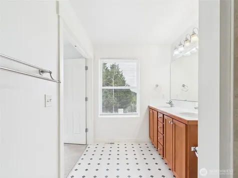 23120 SE Black Nugget Road Issaquah WA 98029