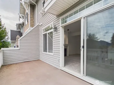23120 SE Black Nugget Road Issaquah WA 98029