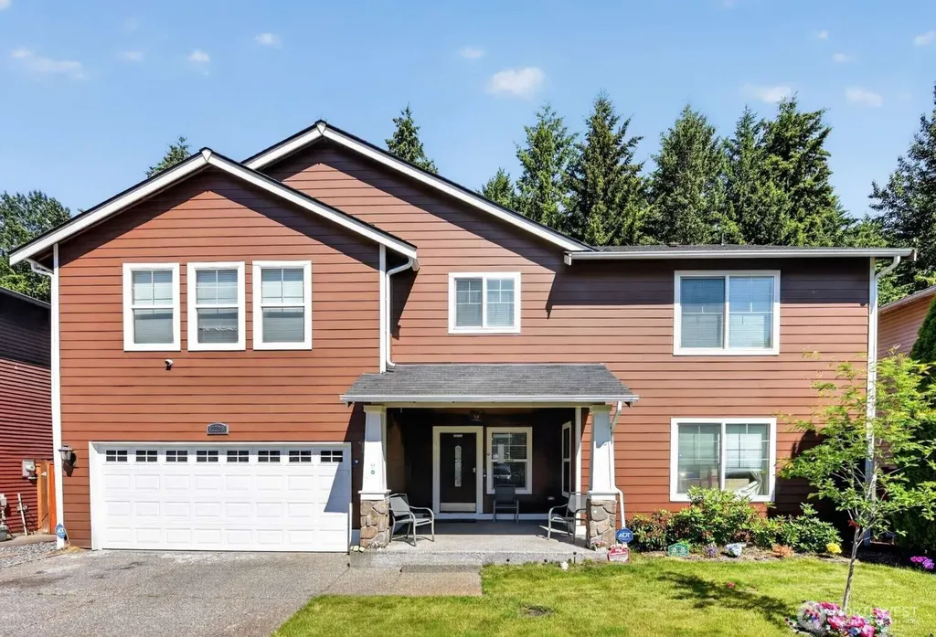 17728 93rd Avenue Puyallup WA 98375