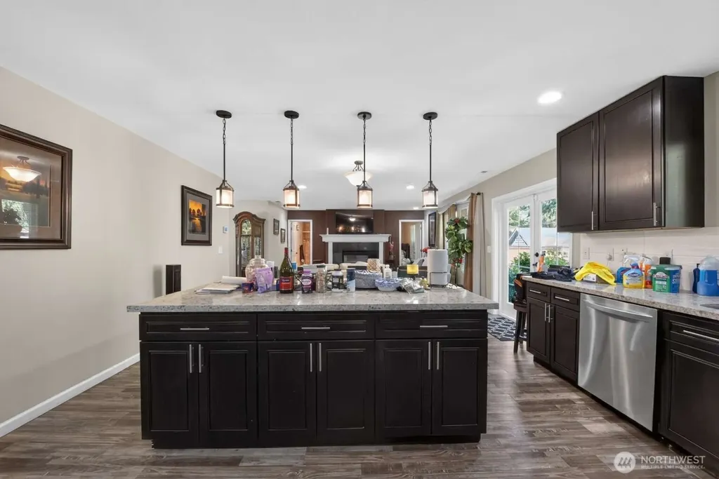 17728 93rd Avenue Puyallup WA 98375