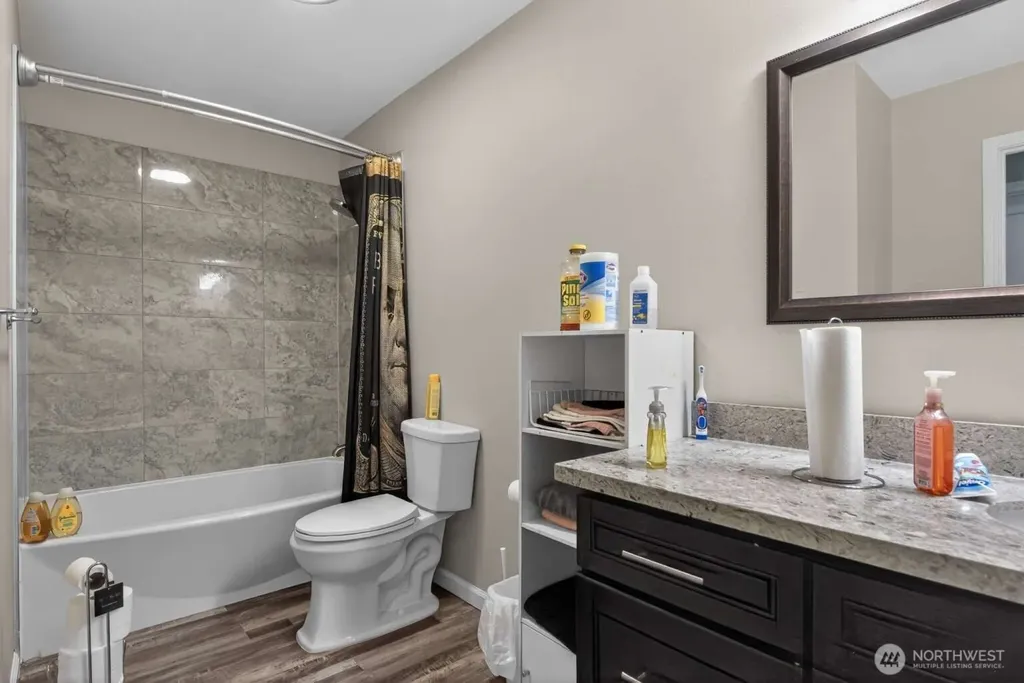 17728 93rd Avenue Puyallup WA 98375