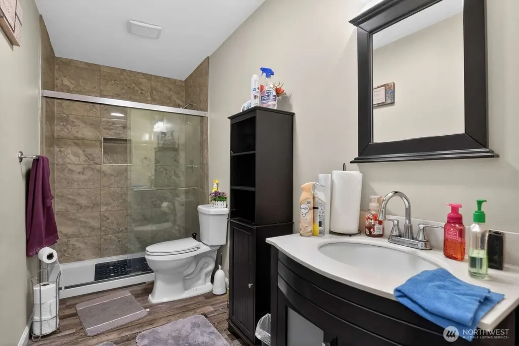 17728 93rd Avenue Puyallup WA 98375
