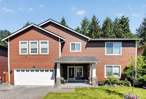 17728 93rd Avenue Puyallup WA 98375