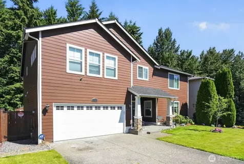 17728 93rd Avenue Puyallup WA 98375